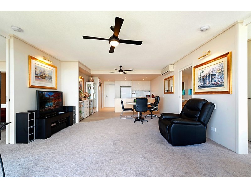 105 Scarborough Street, Southport QLD 4215