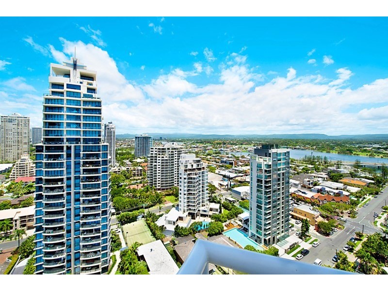 1 Hughes Avenue, Main Beach QLD 4217