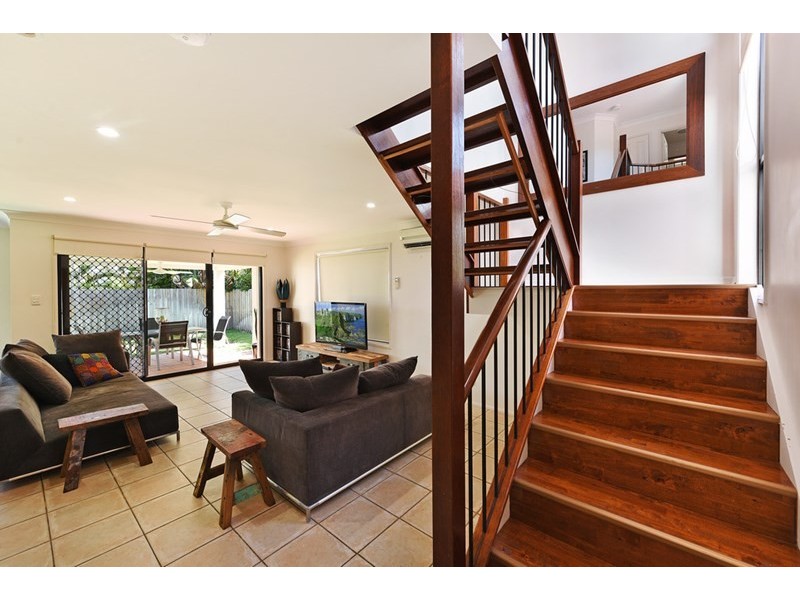 Villa 10, 15 Esther Place, Bundall QLD 4217