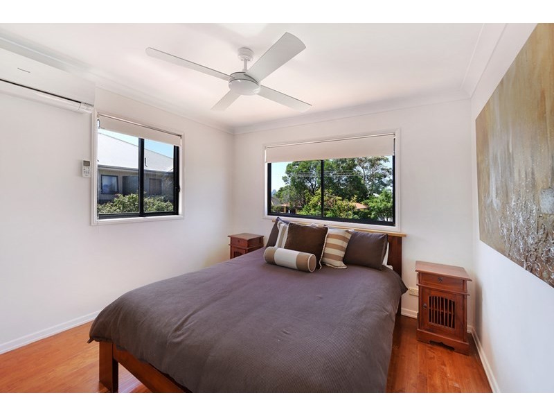 Villa 10, 15 Esther Place, Bundall QLD 4217