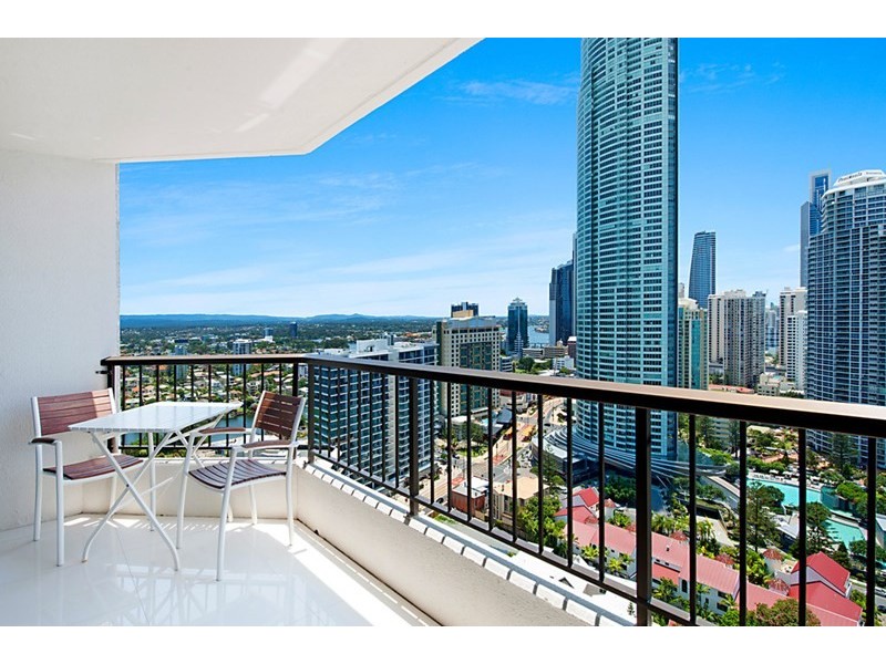 5 Enderley Avenue, Surfers Paradise QLD 4217