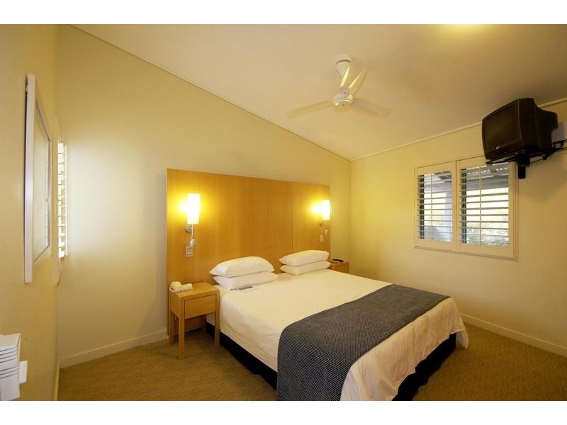 South Stradbroke QLD 4216