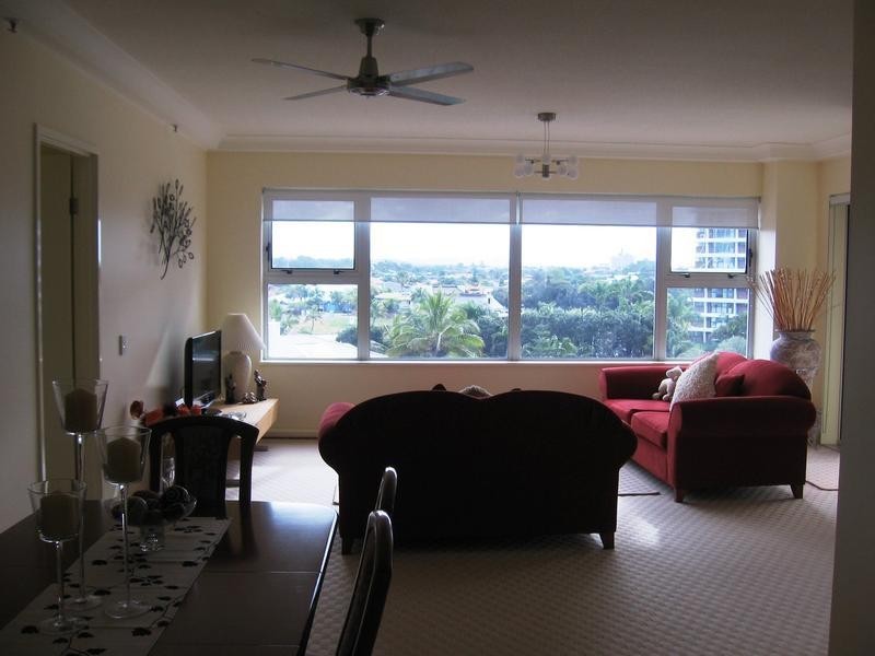 Main Beach QLD 4217