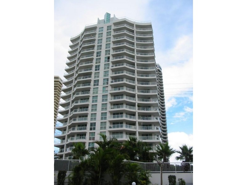 15 Breaker Street, Main Beach QLD 4217