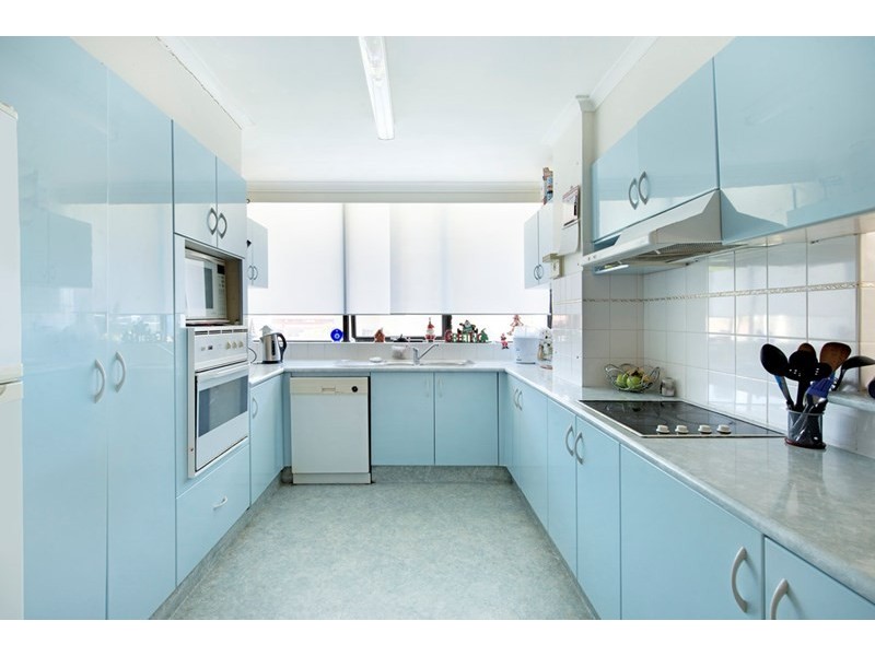 33 Thornton Street, Surfers Paradise QLD 4217