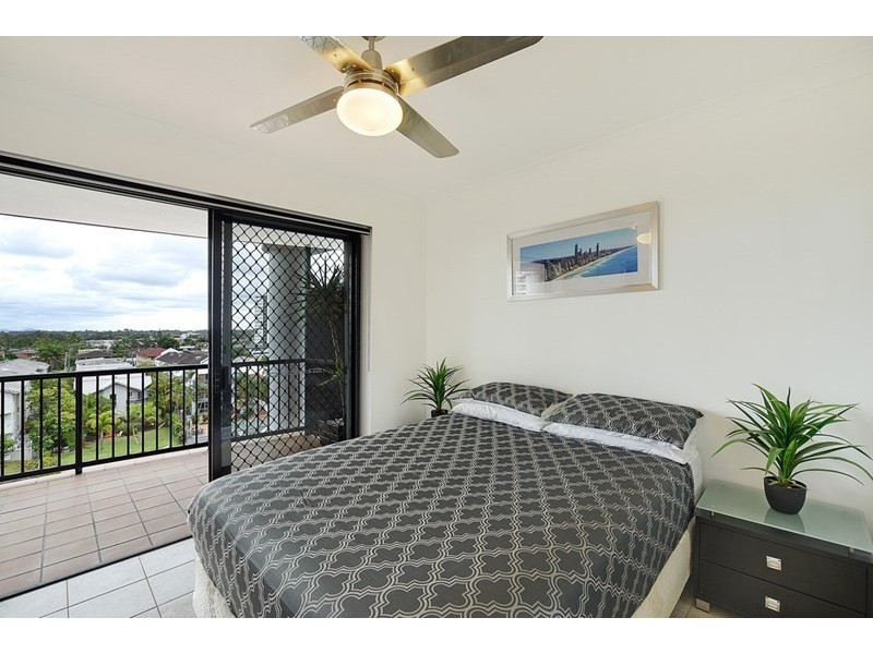 12 Paradise Island, Surfers Paradise QLD 4217