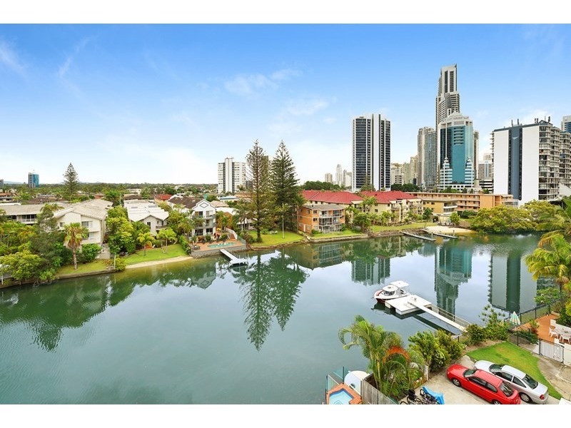 12 Paradise Island, Surfers Paradise QLD 4217