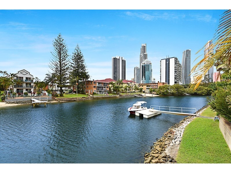 12 Paradise Island, Surfers Paradise QLD 4217