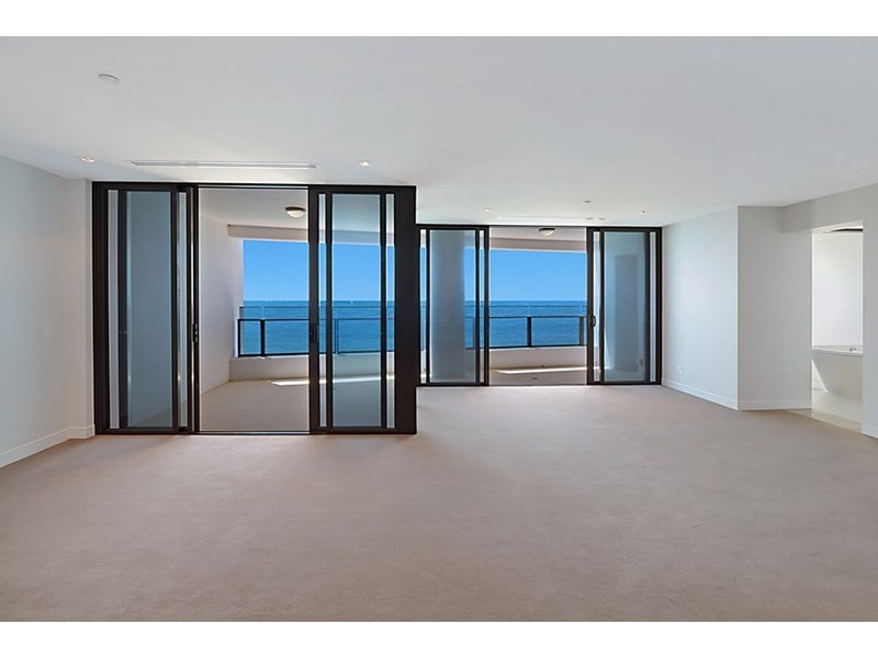 4 The Esplanade, Surfers Paradise QLD 4217