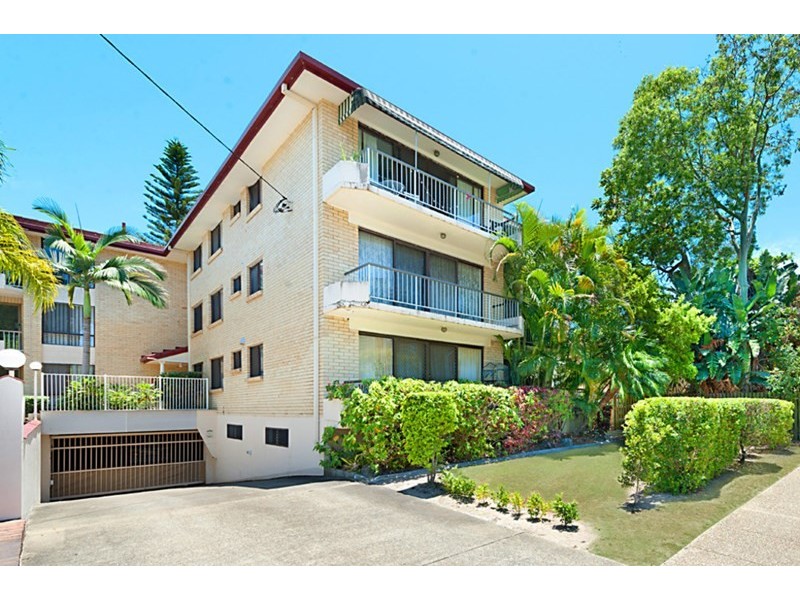 26 Stanhill Drive, Chevron Island QLD 4217