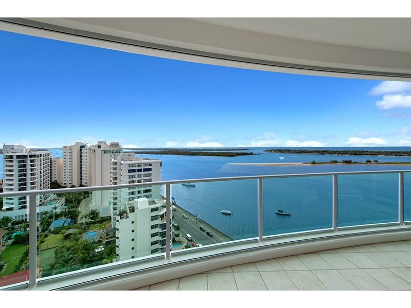 300 Marine Parade, Labrador QLD 4215