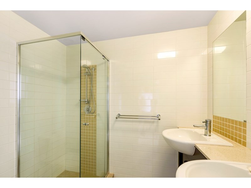 1306 ‘Wings’ 18 Fern Street, Surfers Paradise QLD 4217