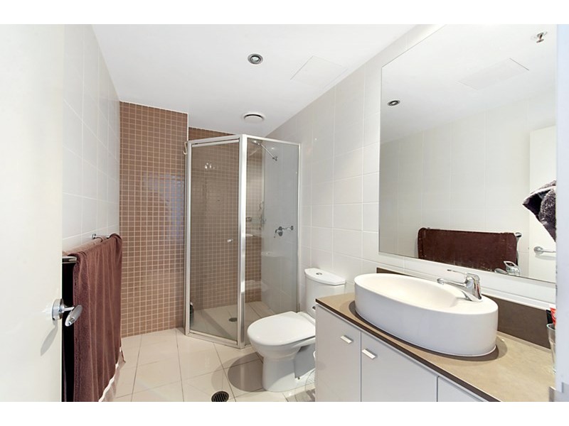 1 Aqua Street, Southport QLD 4215