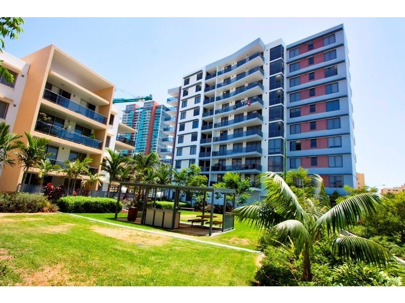 1 Aqua Street, Southport QLD 4215