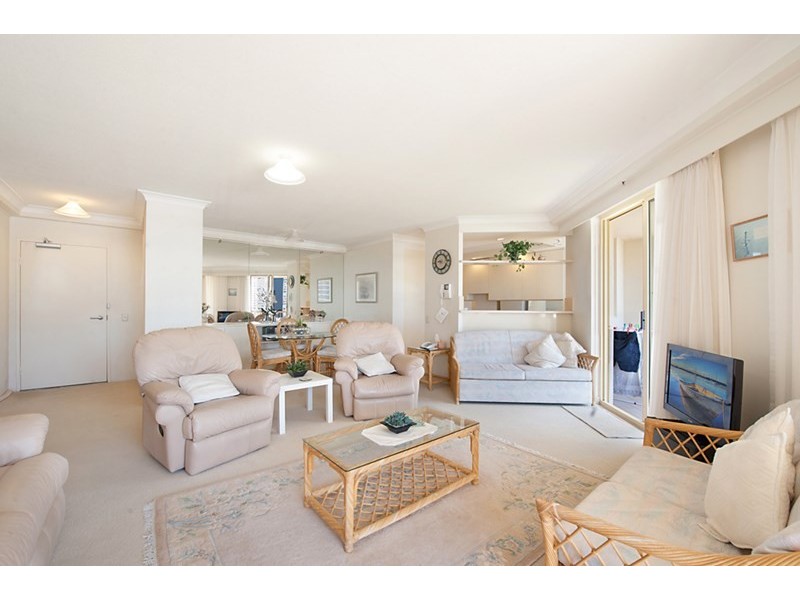 1 Serisier Avenue, Main Beach QLD 4217