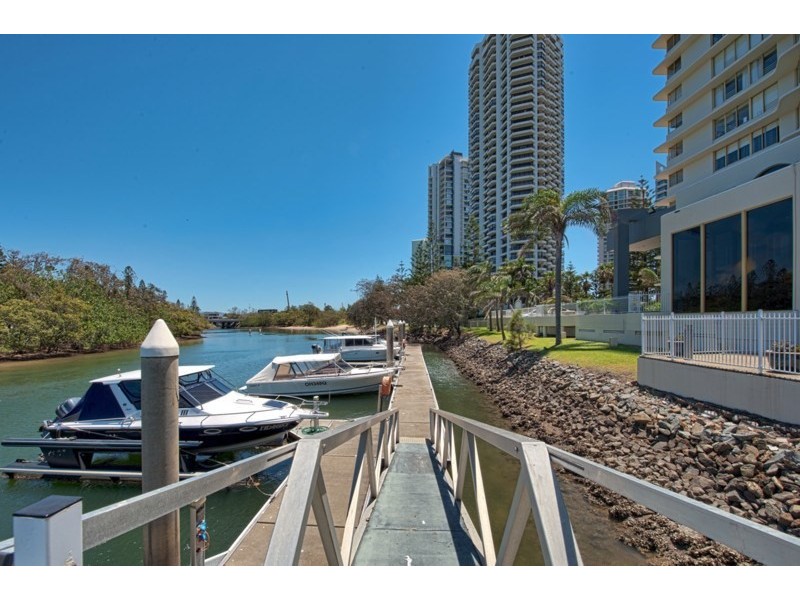 1 Serisier Avenue, Main Beach QLD 4217