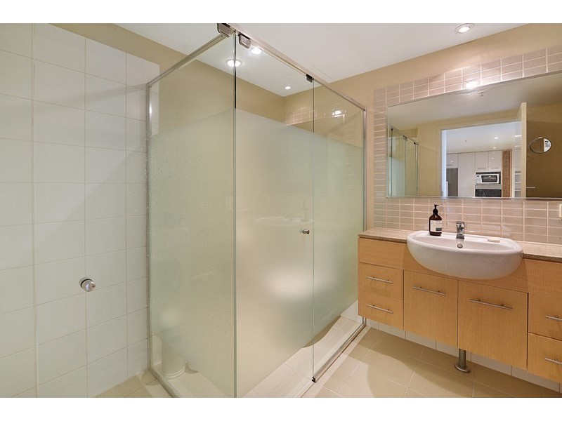 105 Scarborough Street, Southport QLD 4215