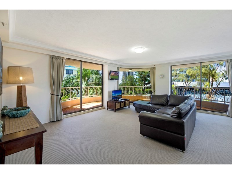30 Laycock Street, Surfers Paradise QLD 4217