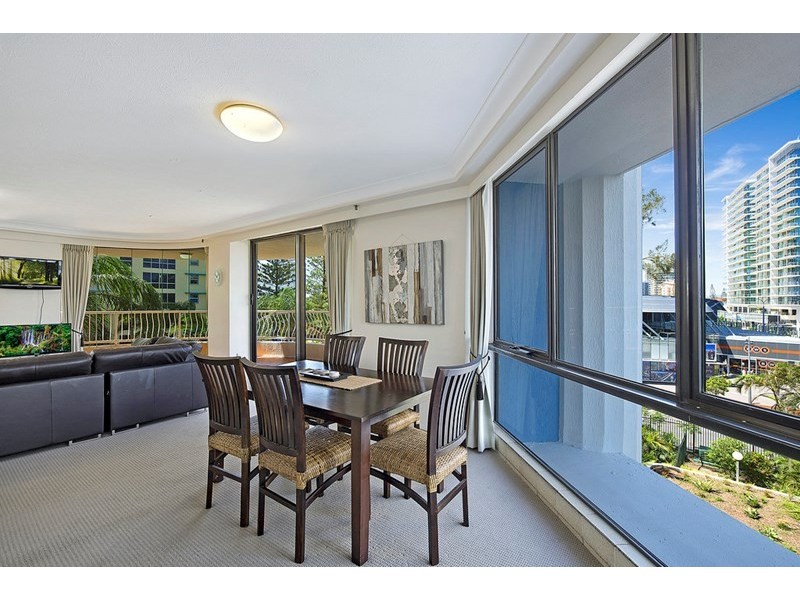 30 Laycock Street, Surfers Paradise QLD 4217