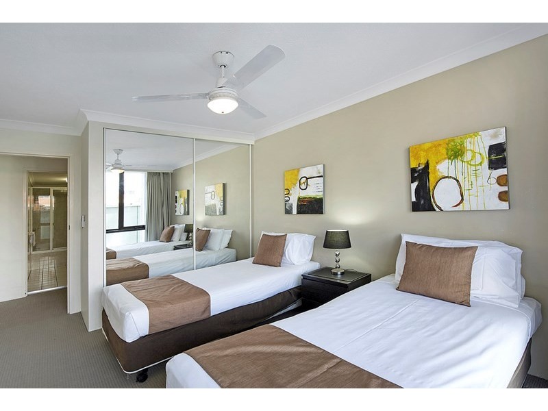 30 Laycock Street, Surfers Paradise QLD 4217