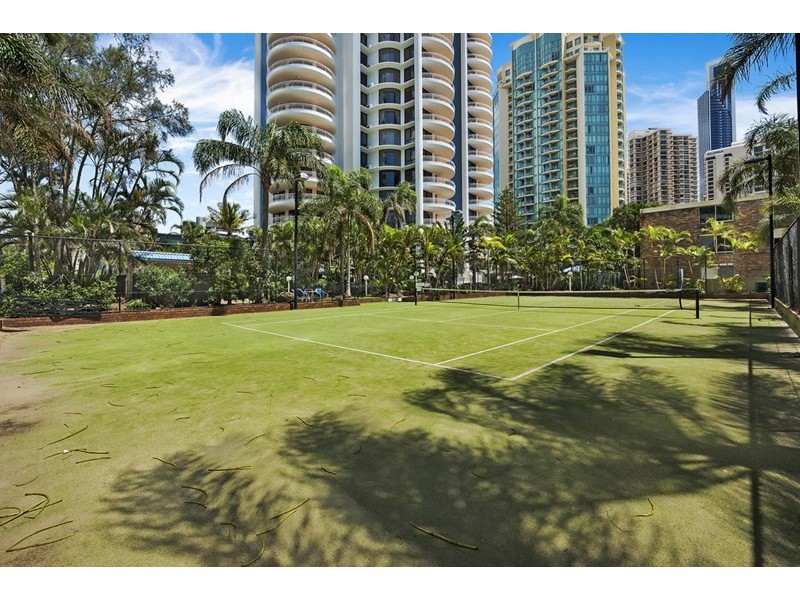 30 Laycock Street, Surfers Paradise QLD 4217