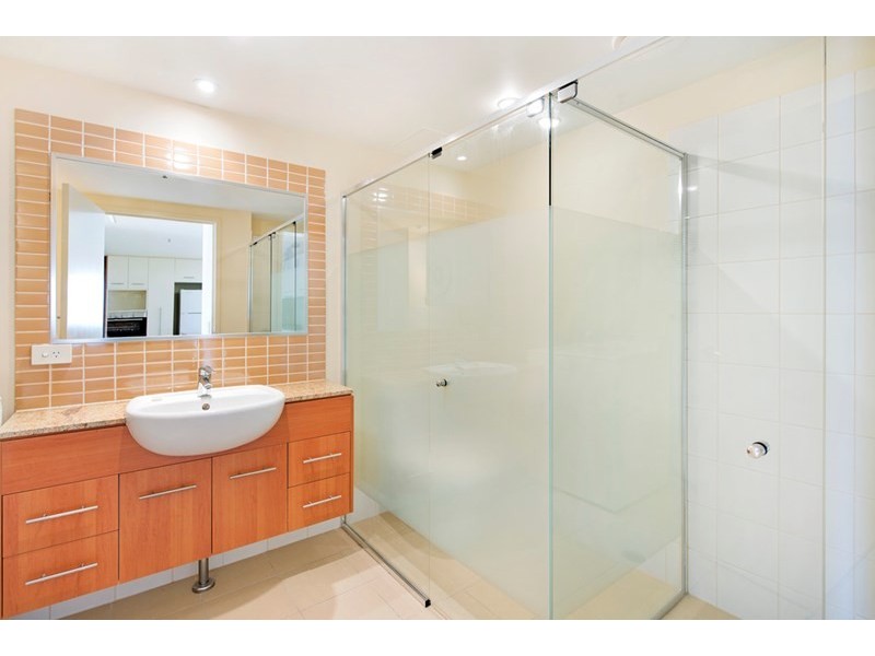 105 Scarborough Street, Southport QLD 4215