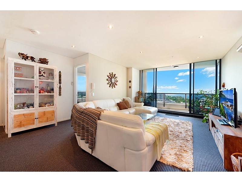 2 Aqua Street, Southport QLD 4215