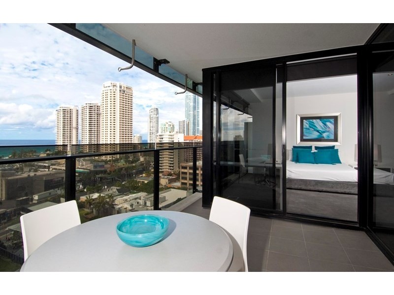 9 Ferny Avenue, Surfers Paradise QLD 4217
