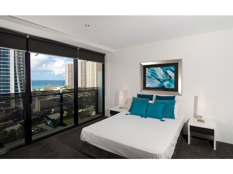 9 Ferny Avenue, Surfers Paradise QLD 4217