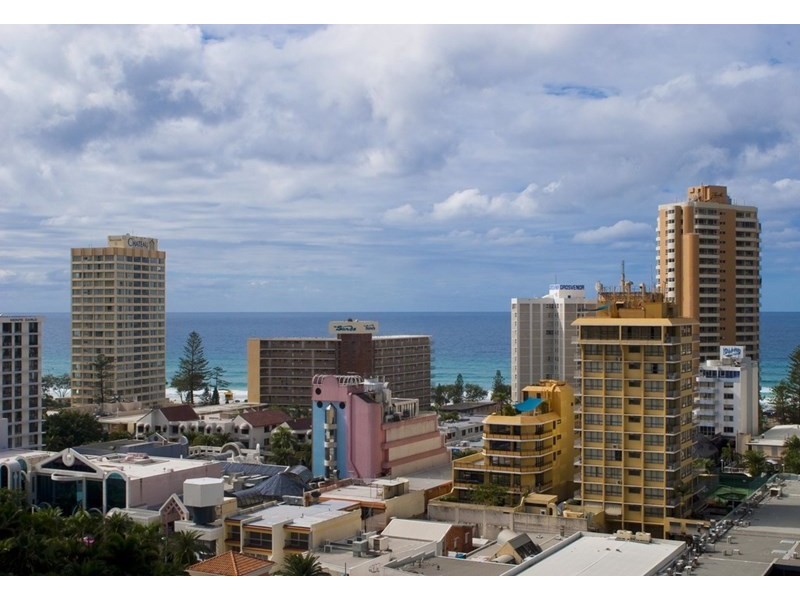 9 Ferny Avenue, Surfers Paradise QLD 4217