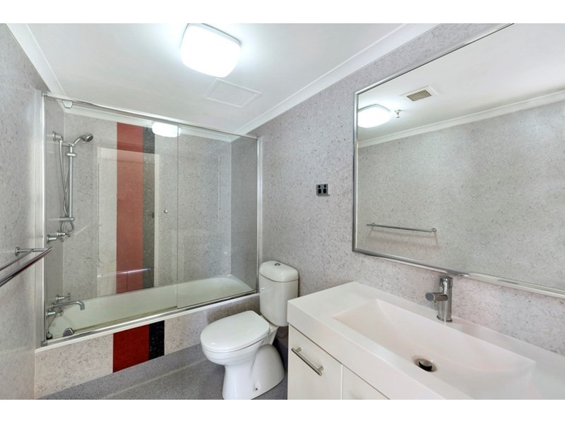 5 Clifford Street, Surfers Paradise QLD 4217