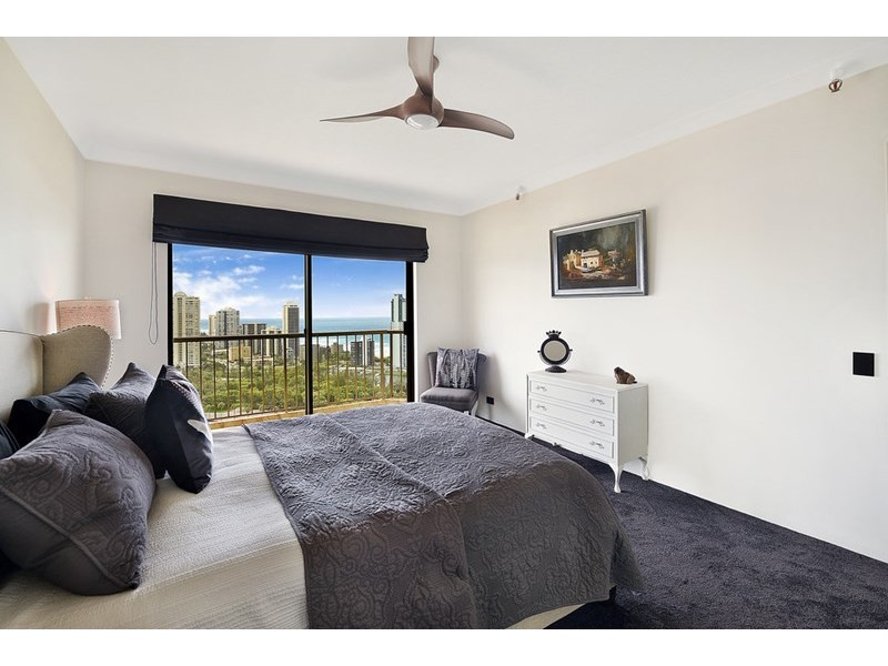 2 Admiralty Drive, Surfers Paradise QLD 4217