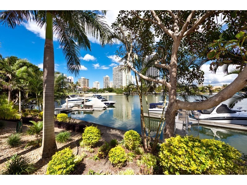 2 Admiralty Drive, Surfers Paradise QLD 4217