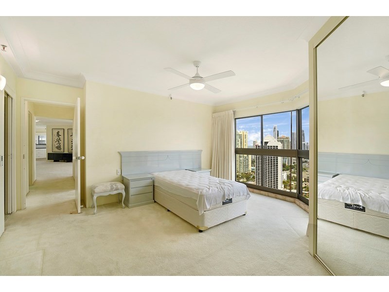 2 Admiralty Drive, Surfers Paradise QLD 4217