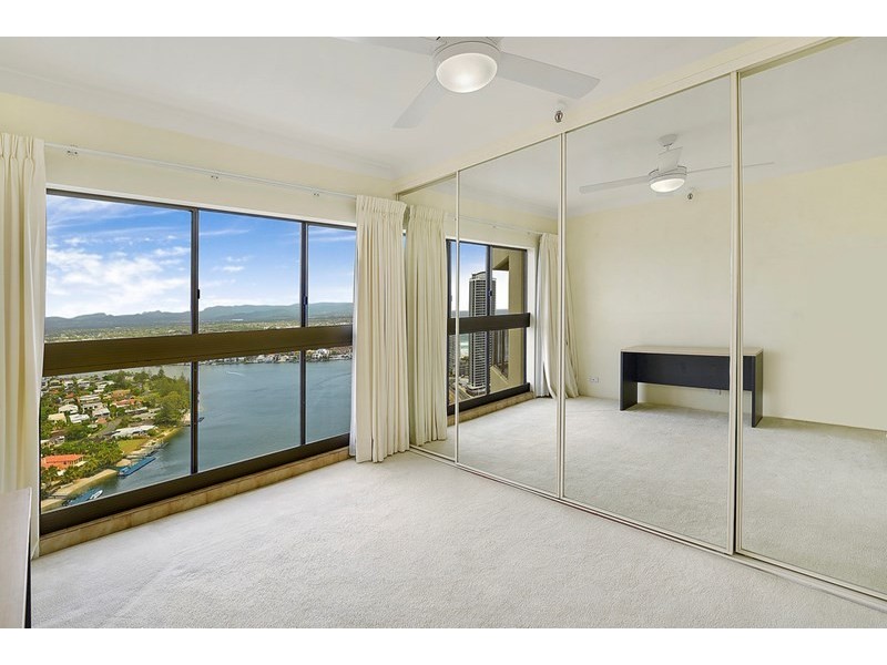 2 Admiralty Drive, Surfers Paradise QLD 4217