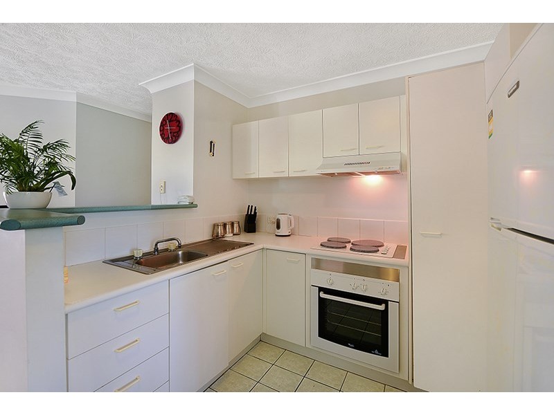 35 Palm Avenue, Surfers Paradise QLD 4217