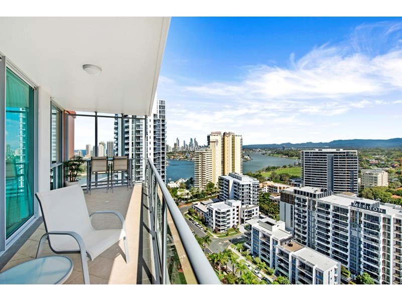 1 Como Crescent, Southport QLD 4215