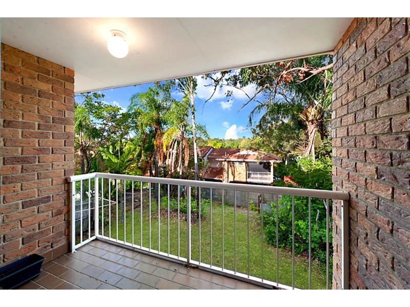 33 Edmund Rice Drive, Southport QLD 4215