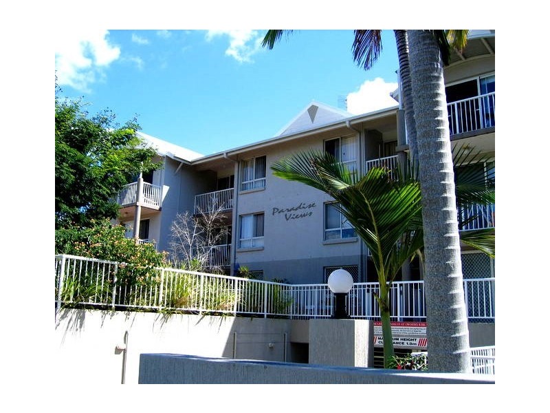 7 Illawong Street, Chevron Island QLD 4217