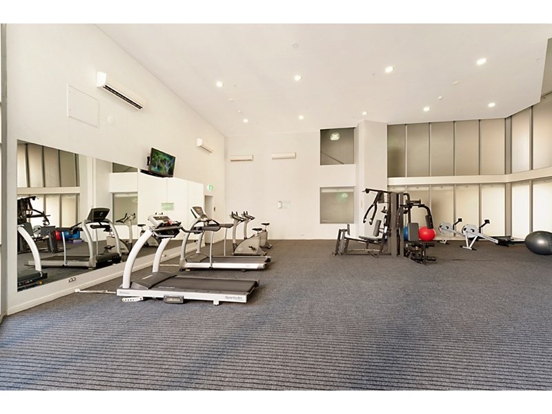 2 Aqua Street, Southport QLD 4215