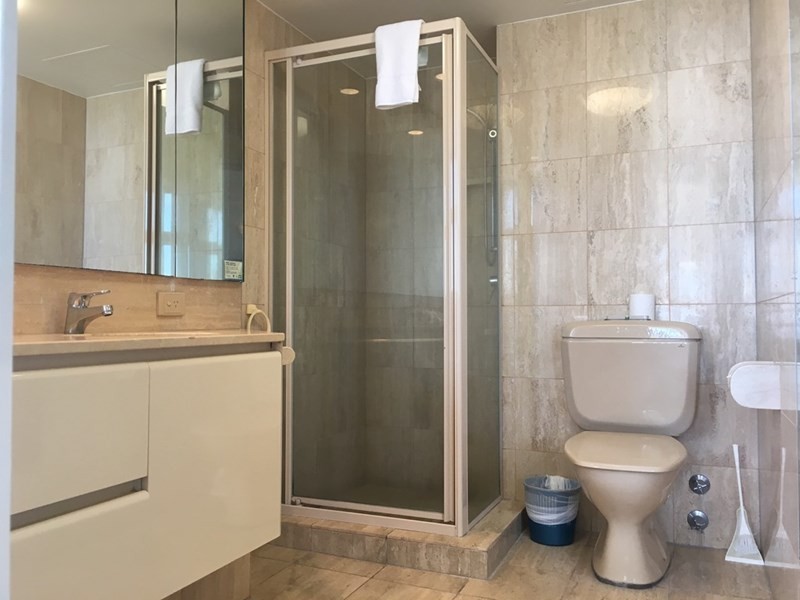 1 Serisier Avenue, Main Beach QLD 4217