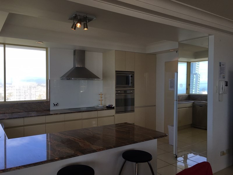 1 Serisier Avenue, Main Beach QLD 4217