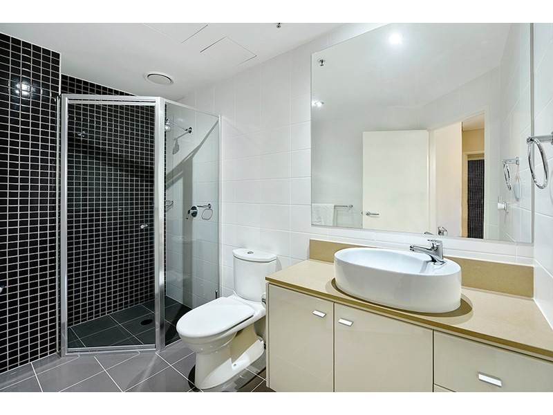 1 Aqua Street, Southport QLD 4215