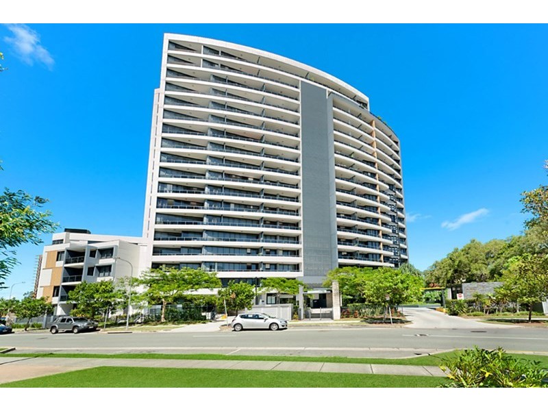 2 Aqua Street, Southport QLD 4215