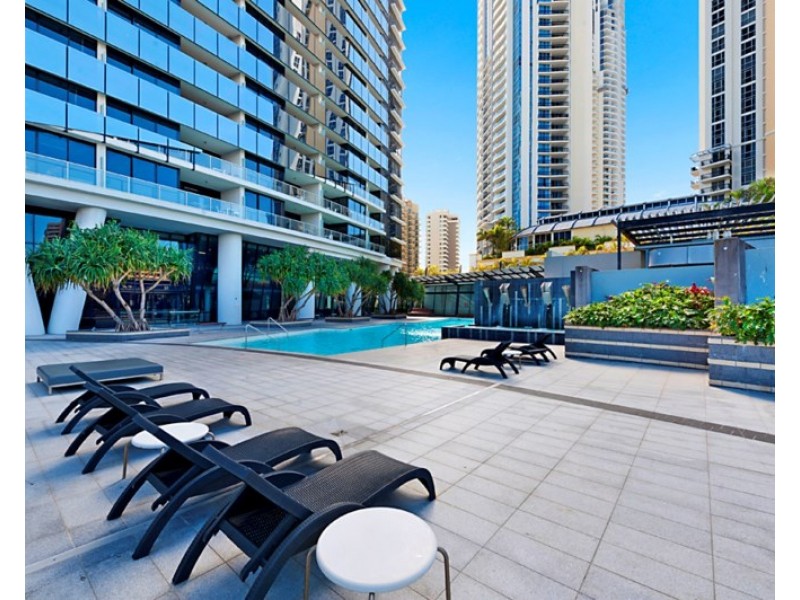 9 Ferny Avenue, Surfers Paradise QLD 4217