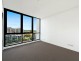 2 Como Crescent, Southport QLD 4215