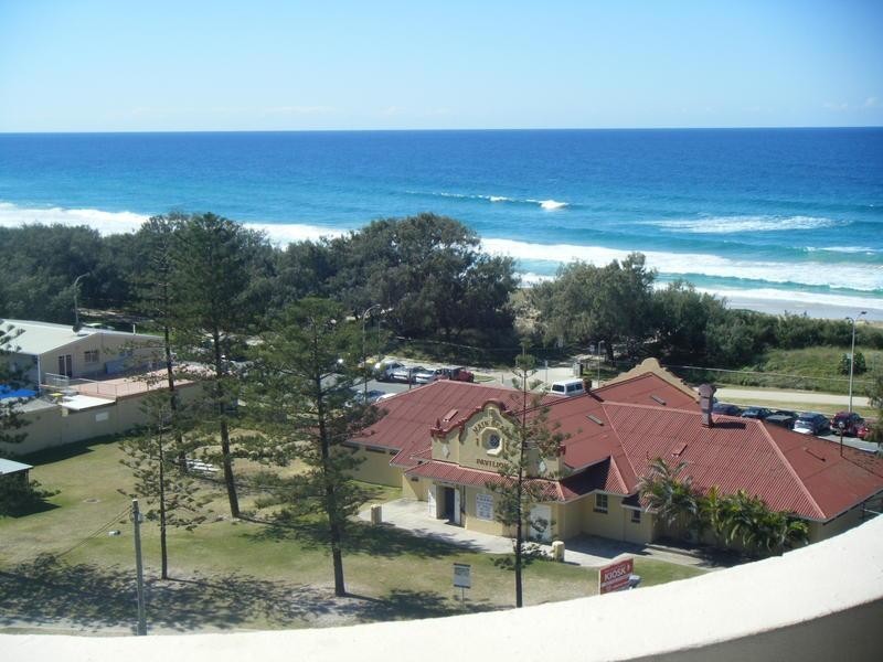 Main Beach QLD 4217