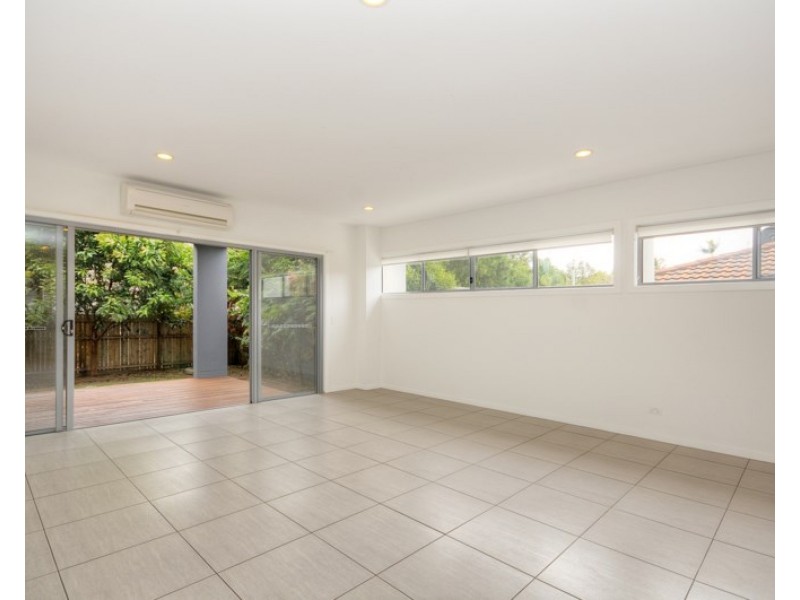 1/29 Cawthray Street, Biggera Waters QLD 4216