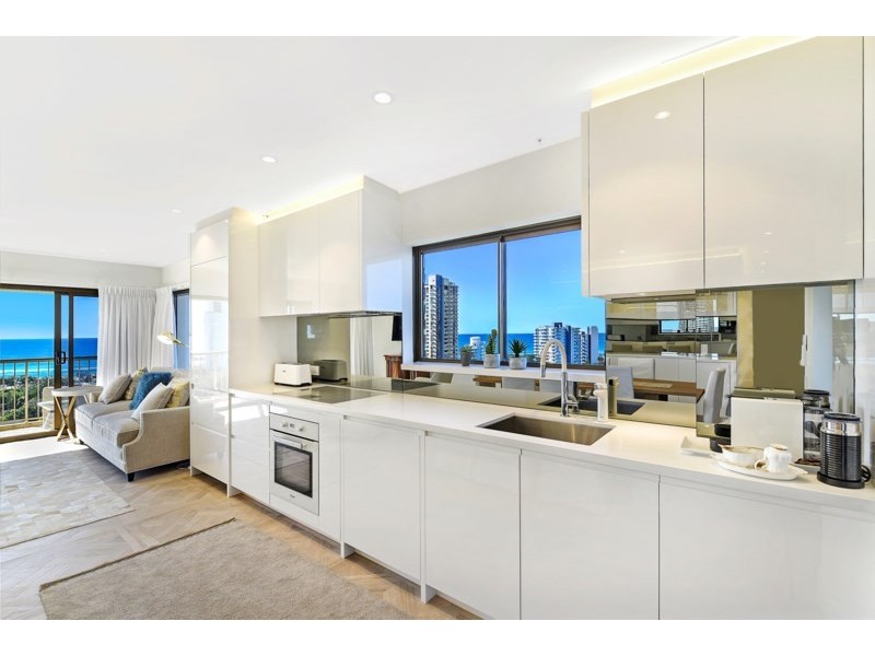 63/2 Admiralty Drive, Surfers Paradise QLD 4217