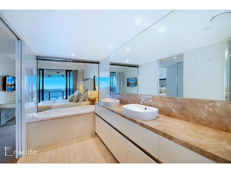 1802/4 The Esplanade, Surfers Paradise QLD 4217